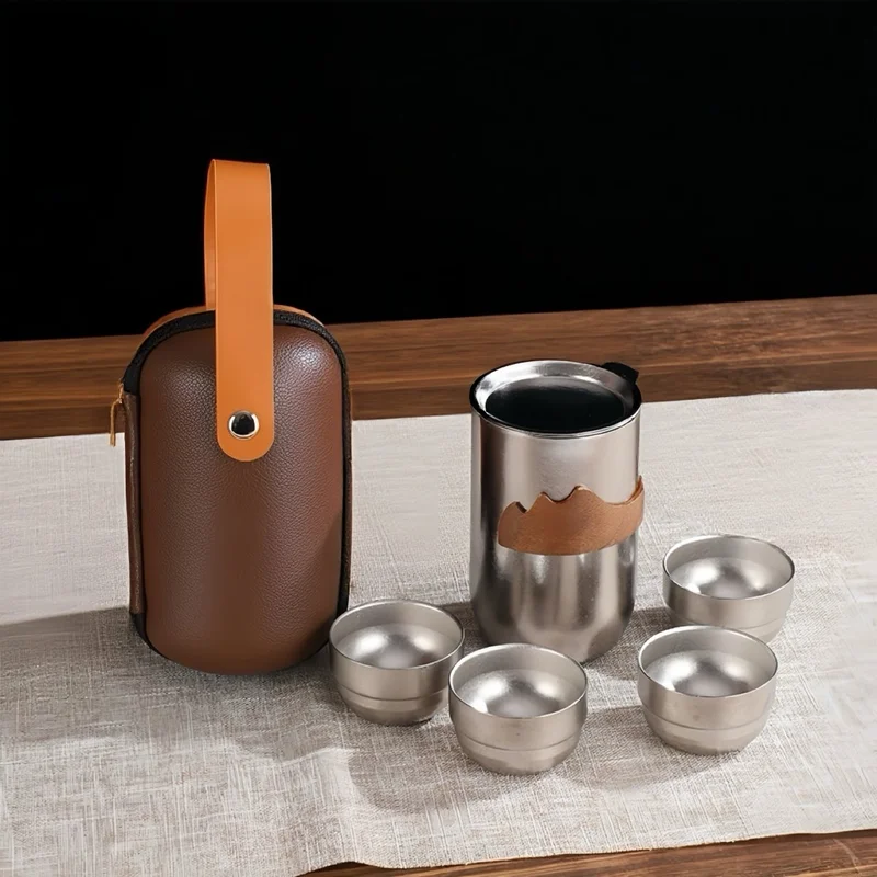 teaandwhisk1400520