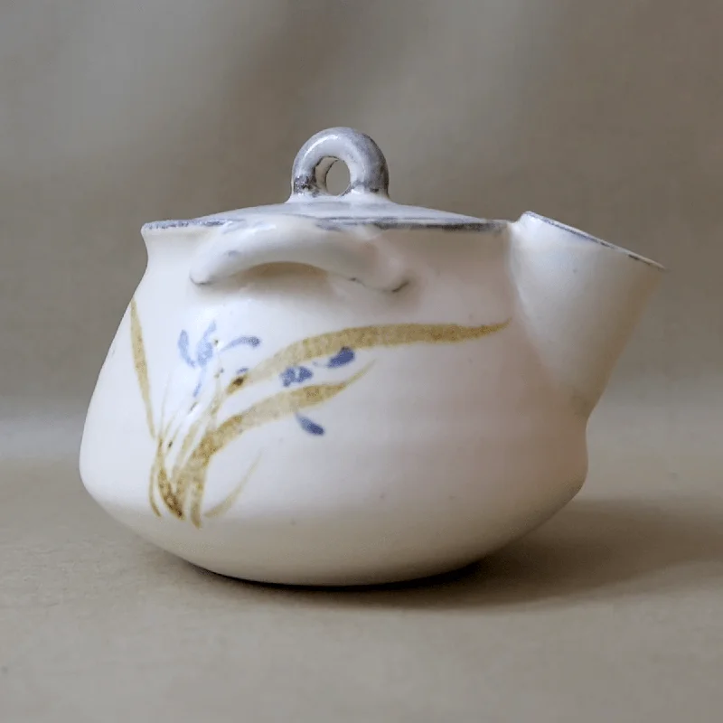 teaandwhisk1403342